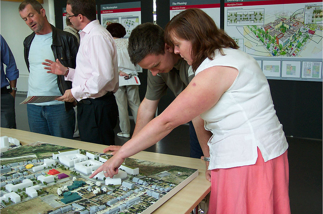 Orchard Village, Rainham, London - Public Engagement